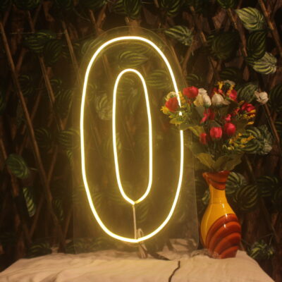 0 number in neon sign